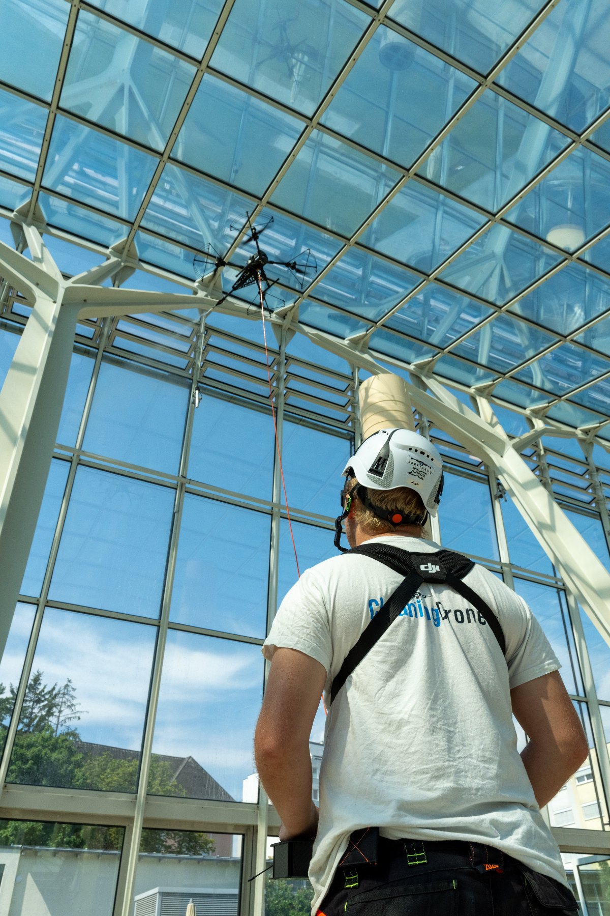 Cleaning Drones / ISS